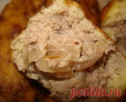 Всегда любила зразы, но этот рецепт — что-то особенное! Сочная начинка и нежный кляр… Не могу удержаться — уже бегу пробовать. — Готовим дома