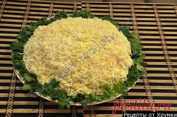 Салат слоями с ананасами