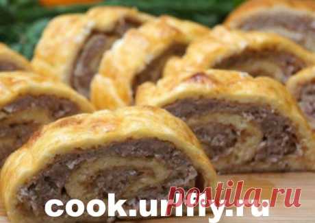 Мясной рулет — это абсолютно беспроигрышное блюдо, которое обязательно заслуживает место в кулинарной книге!