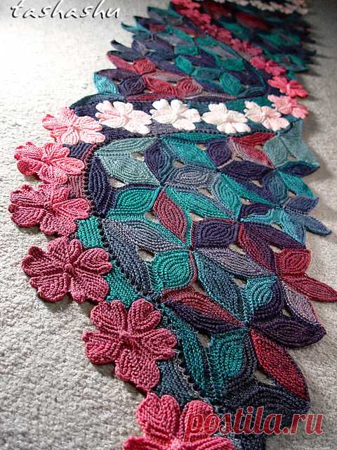 Ravelry: Knitted Scarf Sakura pattern by Svetlana Gordon
