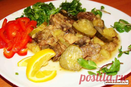Потроха птицы с солеными огурцами