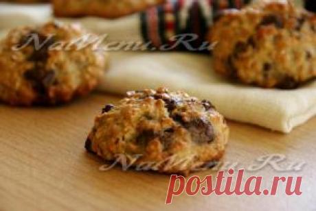 Овсяное печенье с бананом и шоколадной крошкой