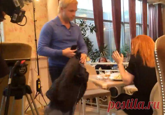 Виталий Гогунский устроил погром в ресторане / Шоубиз