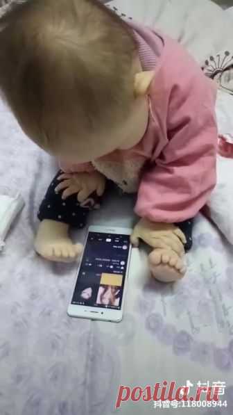 (37) Facebook