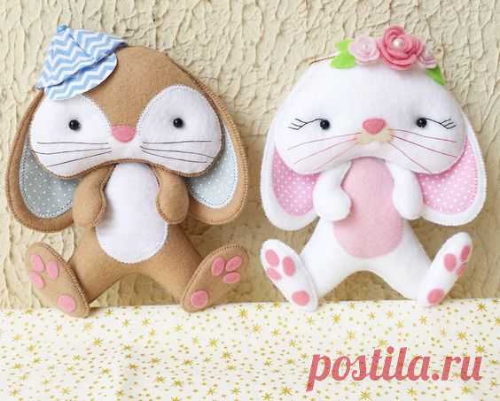 Зайки из фетра