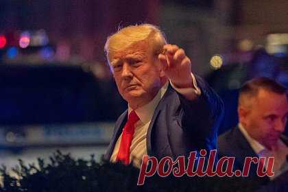 В США оценили вероятность выдвижения Трампа на выборы президента. Сенатор-демократ от штата Коннектикут Крис Мерфи в беседе с телеканалом NBC прокомментировал, какую кандидатуру выдвинут на выборы главы государства в 2024 году его коллеги из Республиканской партии. Скорее всего, республиканцы предложат кандидатуру экс-президента США Дональда Трампа.
