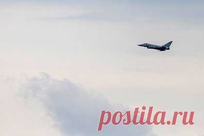 Истребители ВВС Германии подняли в воздух из-за российских военных самолетов