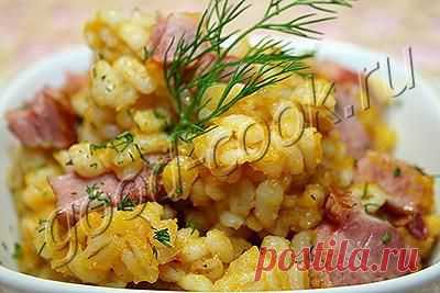 Хорошая кухня - перловая каша с копчёными рёбрами (в горшочке). Кулинарная книга рецептов. Салаты, выпечка.