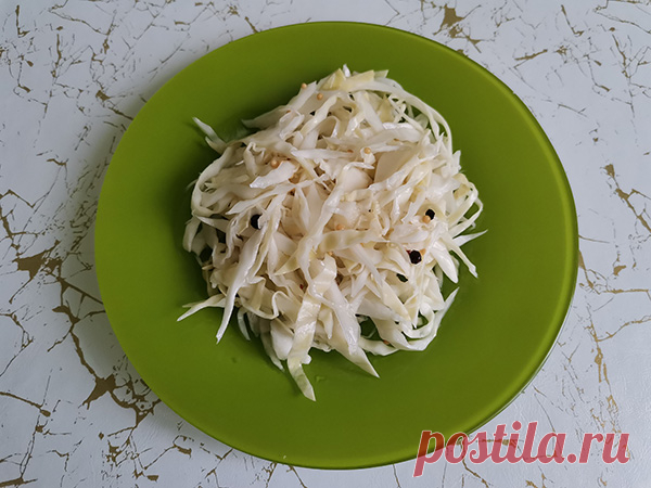Маринованная капуста с уксусом - классический рецепт на vse-o-ede-online.ru Вкусная маринованная капуста с уксусом - это популярный классический рецепт, который отлично подходит как гарнир к мясу, закуска к пиву или самостоятельное блюдо.