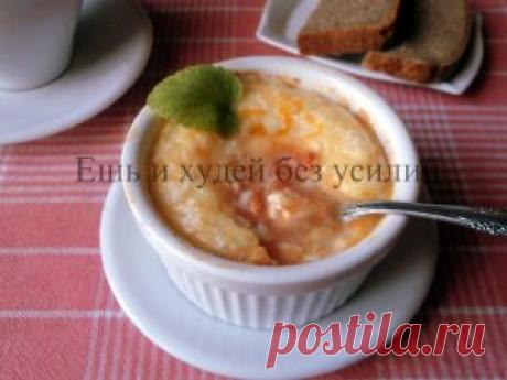 Оригинальный завтрак из яиц - простой и вкусный Вы наверняка думаете, что завтрак из яиц - это обычная яичница. Это не так. Можно приготовить весьма простое и оригинальное блюдо из яиц на завтрак и порадовать близких.