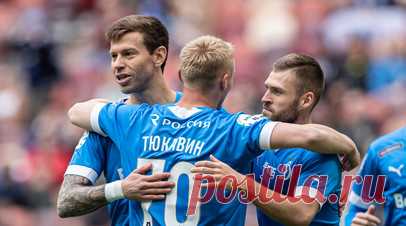 Колыванов заявил, что «Динамо» не хватает опорного игрока, который мог бы «перекусывать» чужие атаки. Известный тренер Игорь Колыванов высказался о ситуации в обороне «Динамо». Читать далее