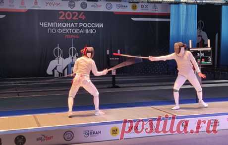 Фехтовальщица Мартьянова рассказала, что довольна выступлением на чемпионате России. Марта Мартьянова стала чемпионкой России по фехтованию на рапирах