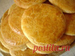 Желтковая глазурь для кондитерских изделий - подходит для любой выпечки, готовится быстро и легко, рецепт с фото