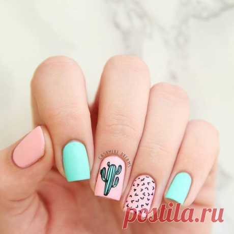 218 Me gusta, 28 comentarios - DanielaדניאלהДаниэлла (@cashmere_dreams) en Instagram: "Cute cactus design inspired by @nail_sunny MoYou {Hipster 16} {Hipster 19} Gade {Rose Mist}…"