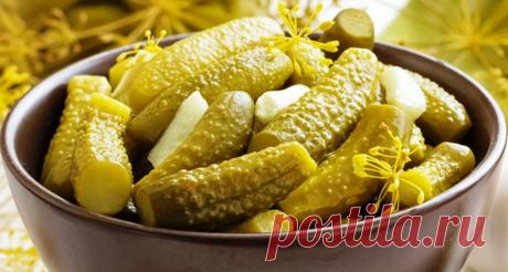 Маринованные огурчики «Детские». Этим рецептом пользуюсь каждый год! Я называю этот вариант огурчиков детским, т.к. уксус который обычно используется при...