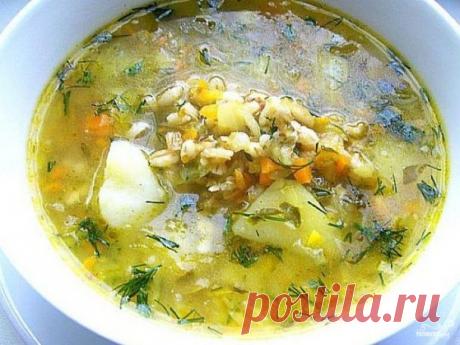 Вкусный рассольник с перловкой
Делюсь классическим рецептом вкусного рассольника с перловкой! Этот рецепт доказывает, что можно приготовить густой и наваристый суп даже без мяса! Рассол от огурцов и перловка - залог такого супа!
…