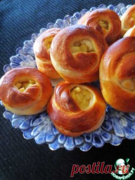 Булочки с яблочной начинкой – кулинарный рецепт