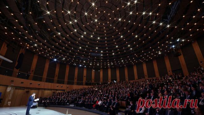 В России представлен первый доклад о развитии местного самоуправления. Местное самоуправление - самый близкий к людям уровень публичной власти, от качества работы муниципальных служащих и их открытости к прямому диалогу зависит отношение жителей ко всей системе власти. Об этом заявил на форуме-выставке ...