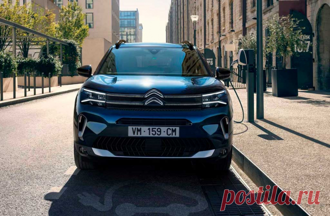 Citroen C5 Aircross 2022: салон, экстерьер, характеристики