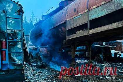 В российском регионе произошел взрыв на газовой скважине. В Якутии произошел взрыв на газовой скважине в ходе ремонтных работ. Об этом сообщается в Telegram-канале Главного управления МЧС России по региону. Инцидент случился на участке добычи газа в 6 километрах от села Таас-Юрях Мирнинского района. По предварительным данным, пострадали девять человек.