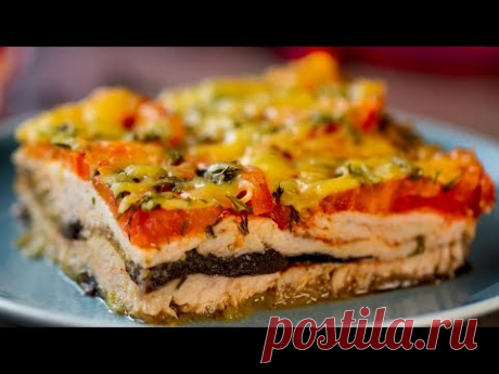 Куриная грудка в духовке - на редкость вкусное блюдо, которое вы еще не пробовали! | Appetitno.TV Ингредиенты: 4 шт куриных грудок 2-3 баклажана 4 помидора 1...