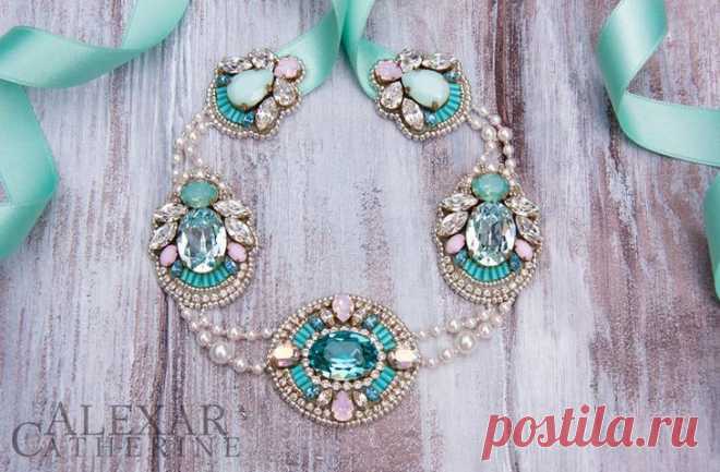 Создаем колье «Бегущая по волнам» с кристаллами и жемчугом Swarovski