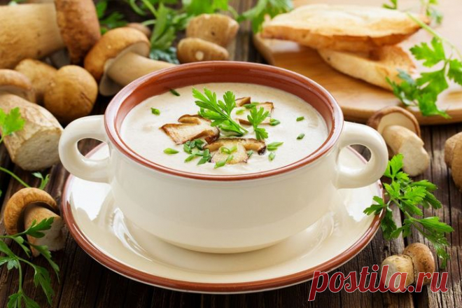ГРИБНОЙ СУП С ЧЕСНОЧНЫМИ ГРЕНКАМИ