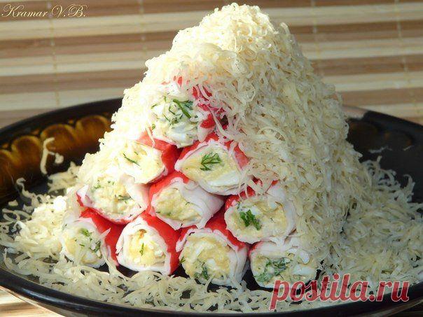 Рулетики из крабовых палочек