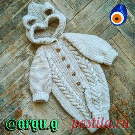 (2) Facebook