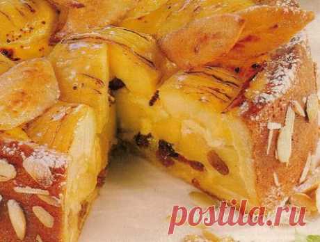 Пирог из тыквы с яблоками и изюмом