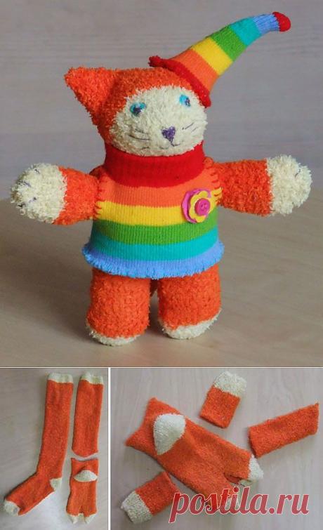 Котик из махровых носочков / Разнообразные игрушки ручной работы / PassionForum - мастер-классы по рукоделию