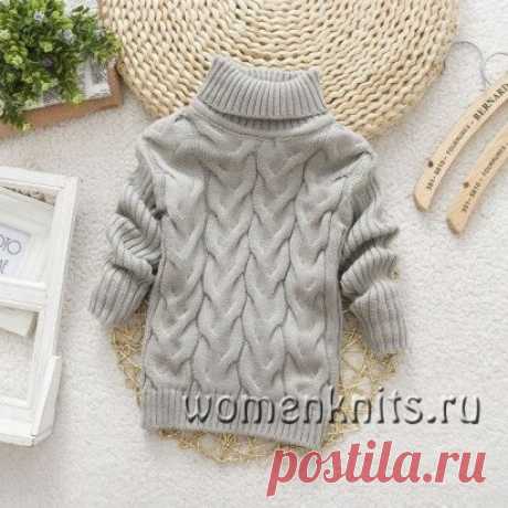 Свитер для мальчика спицами
Схема: https://womanknits.ru/vyazanie-dlya-detej/pulovery-svitera-topy/sviter-dlya-malchika-spicami