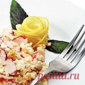 Салат с сухариками и крабовыми палочками рецепт – салаты