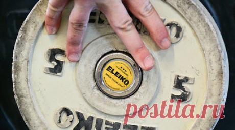 Украинская штангистка отказалась фотографироваться с россиянкой на пьедестале. Занявшая второе место на юниорском чемпионате Европы по тяжёлой атлетике в Албании украинка Алина Дадерко отказалась фотографироваться с россиянкой Полиной Павлович на пьедестале. Читать далее