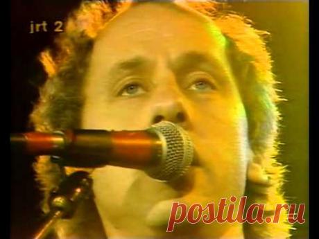 Dire Straits with Eric Clapton - Brothers in Arms
https://www.amalgama-lab.com/songs/d/dire_straits/brothers_in_arms.html