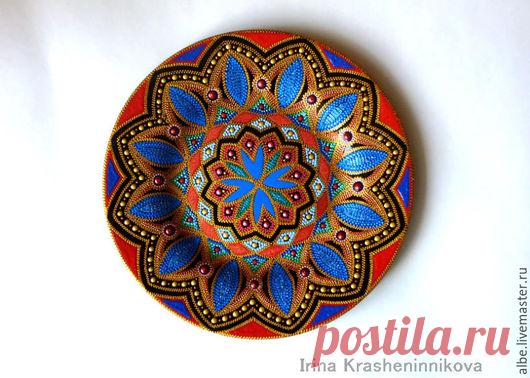 Тарелка-мандала Исполнение желаний - черный фон, золото красный синий, Тарелка декоративная