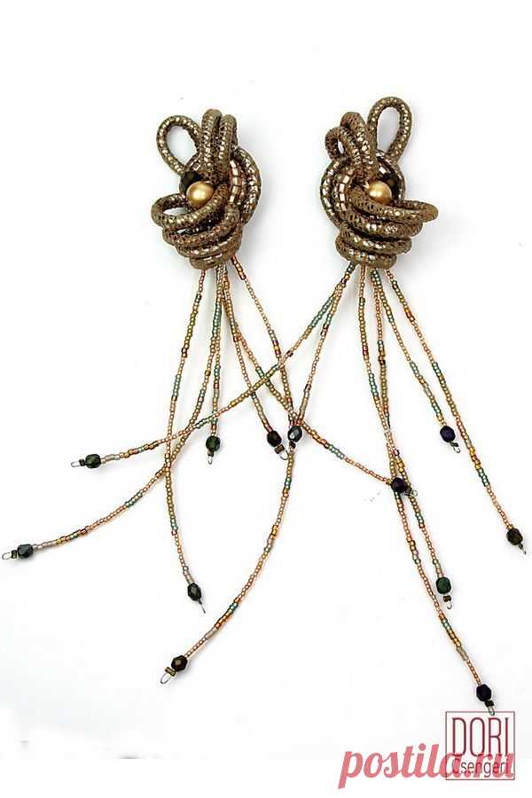 (9) A Unique way to express yourself with Dori's one of a kind earrings. #doricsengeri #unique #earrings #goldenearrings #design #handmade #statement #… | Pinteres…