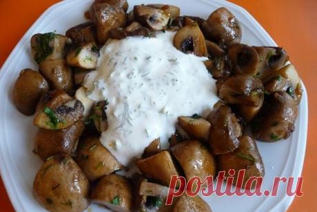Жареные шампиньоны с чесночным соусом — Сад Заготовка