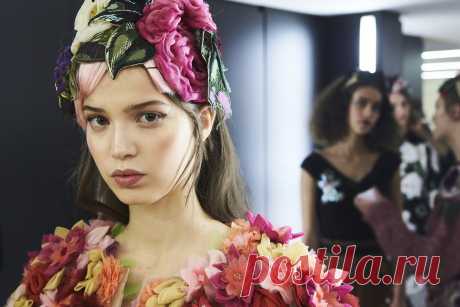 Цветочная роскошь: Dolce &amp; Gabbana — осень-зима 2016/17гг