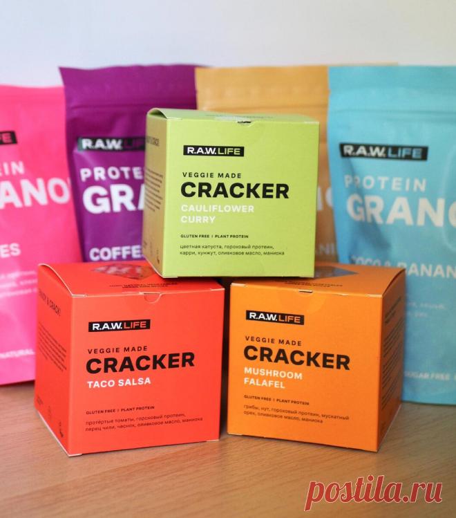 Чем я заменяю вредные перекусы | рассказываю о любимых полезных снеках
Замечали, что в жару не хочется плотной и тяжелой еды, но при этом необходимо поддерживать организм нужной нормой калорий + питаться не только вкусно, но и здорОво! В этой статье я расскажу о идеальных летних перекусах, которые выручают меня в жару  Вкусные, питательные, натуральные, полезные и позволяют поддерживать тело в форме! Для завтрака, перекуса […]
Читай дальше на сайте. Жми подробнее ➡