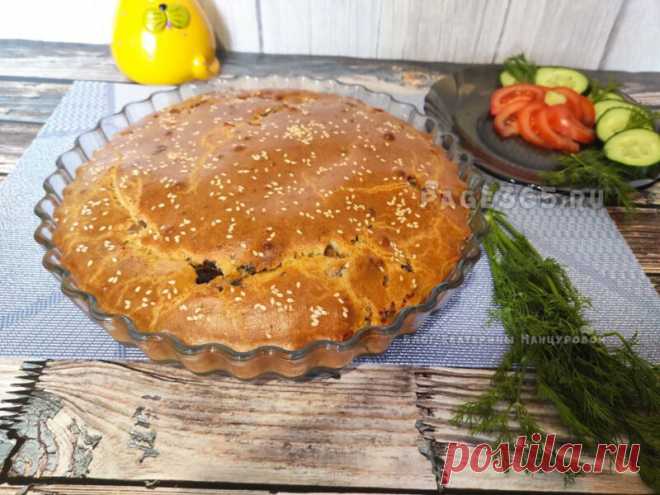 Заливной пирог с рыбными консервами - быстро и вкусно