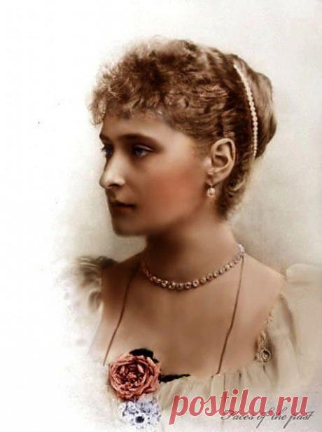 ЖЕНЩИНЕ, КОТОРОЙ НЕТ... (Пери) | Поэзия