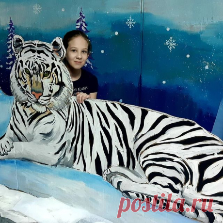 Photo by Елена Ю. Тётушка Люлю on December 17, 2021. May be an image of standing, big cat and stripes.