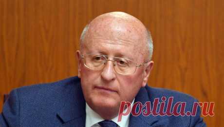 Гинцбург рассказал о разработке вакцины от оспы обезьян. Директор НИЦ эпидемиологии и микробиологии имени Гамалеи Александр Гинцбург заявил, что научно-исследовательская работа (НИР) по созданию вакцины от оспы обезьян в России завершена. Его слова приводит РИА ...