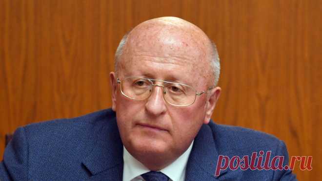 Гинцбург заявил, что пандемия COVID-19 продолжается. Пандемия COVID-19 продолжается, возбудитель болезни никуда не делся. Об этом заявил директор Национального исследовательского центра эпидемиологии и микробиологии имени Н. Ф. Гамалеи Минздрава России Александр Гинцбург, передает ТАСС. ...