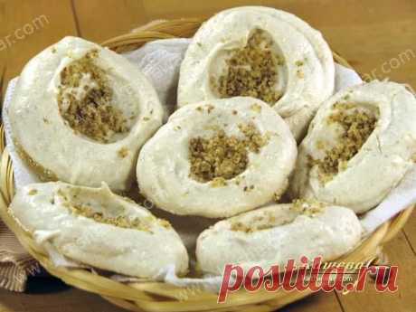 Десерт «Ласточкины гнезда».