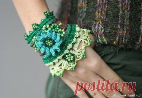 Стильные вязаные браслеты