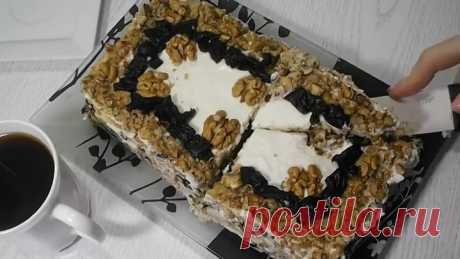 Торт Без Выпечки с черносливом и орехами.  Влажный торт из печенья.