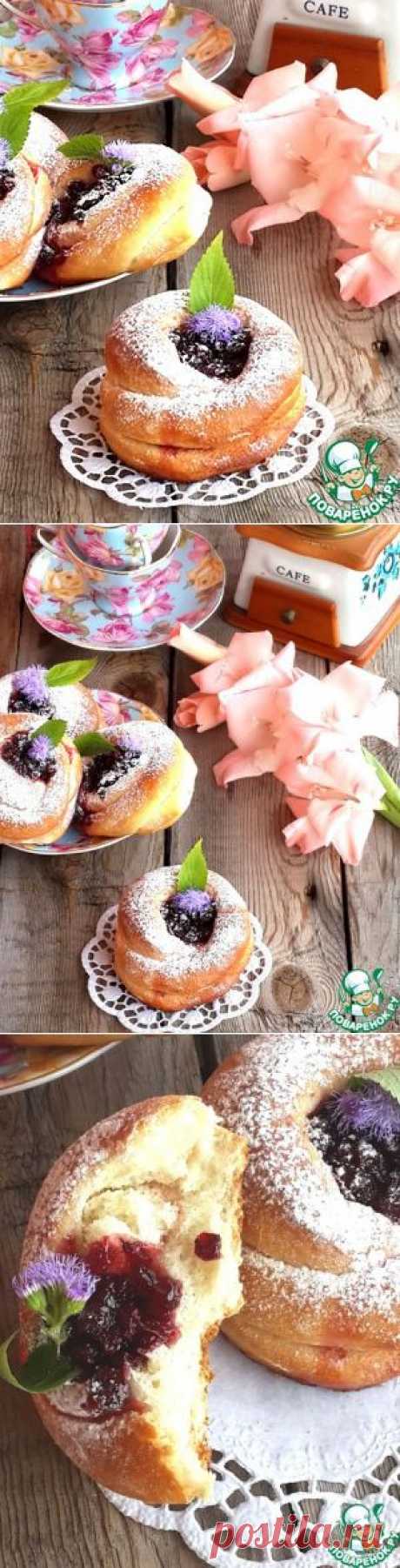 Брусничные ватрушки с медовым ароматом - кулинарный рецепт