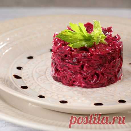 Салат из свеклы с орехами
